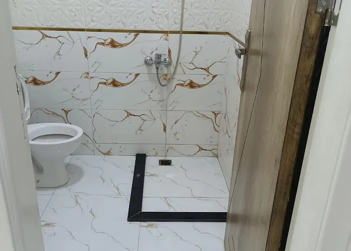 شقة Rotana
